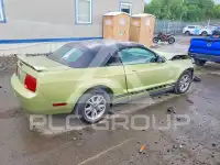 2005 Ford MUSTANG фото