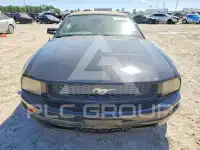 2005 Ford MUSTANG photo