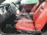 2005 Ford MUSTANG фото