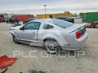 2005 Ford MUSTANG фото