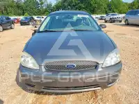 2005 Ford TAURUS фото