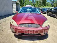 2005 Ford TAURUS фото