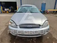 2005 Ford TAURUS фото