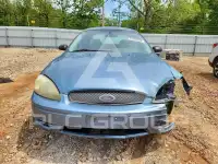 2005 Ford TAURUS photo