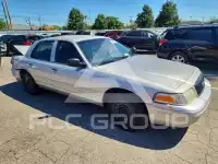 2005 Ford CROWN фото