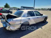 2005 Ford CROWN фото