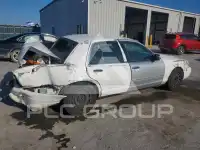 2005 Ford CROWN фото