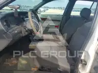 2005 Ford CROWN фото