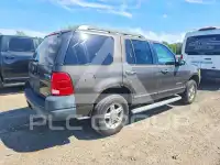 2005 Ford EXPLORER photo