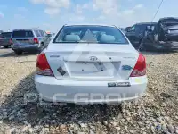 2005 Hyundai Elantra фото