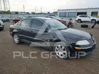 2005 Volkswagen Passat photo