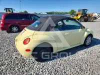 2005 Volkswagen BEETLE photo