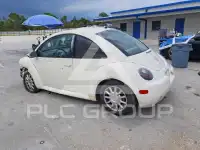 2005 Volkswagen BEETLE photo