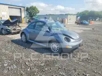 2005 Volkswagen BEETLE photo