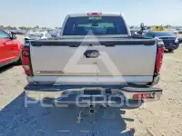 2006 Chevrolet Silverado photo