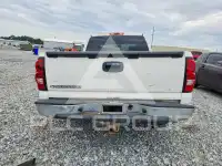 2006 Chevrolet Silverado photo