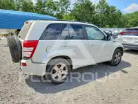 2006 Suzuki Grand Vitara photo