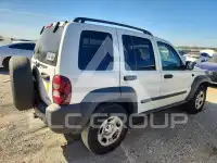 2006 Jeep LIBERTY фото