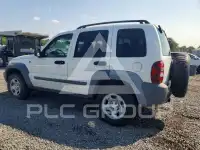 2006 Jeep LIBERTY фото
