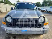 2006 Jeep LIBERTY photo