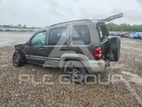 2006 Jeep LIBERTY фото