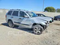 2006 Jeep CHEROKEE фото