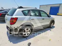2006 Pontiac VIBE photo