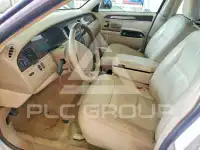 2006 Lincoln Town photo