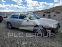 2006 Lincoln Town фото