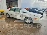 2006 Lincoln Town фото