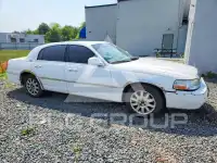 2006 Lincoln Town фото