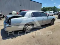 2006 Lincoln Town фото