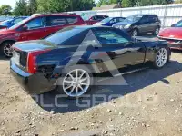 2006 Cadillac XLR photo