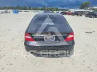 2006 Mercedes Benz CLS-Class photo