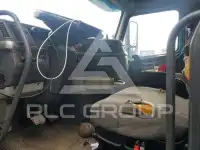 2006 Volvo VNL photo
