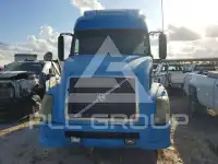 2006 Volvo VNL фото
