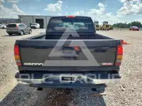 2006 GMC Sierra photo