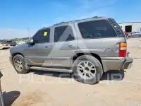 2006 GMC YUKON фото