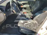 2006 Lexus IS photo