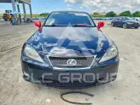 2006 Lexus IS photo
