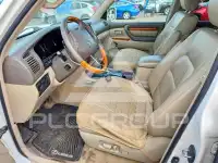 2006 Lexus LX470 photo