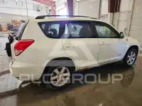 2006 Toyota RAV4 фото