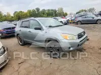 2006 Toyota RAV4 фото