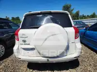 2006 Toyota RAV4 photo