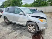 2006 Toyota RAV4 photo