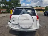 2006 Toyota RAV4 photo