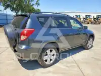 2006 Toyota RAV4 photo