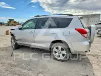 2006 Toyota RAV4 фото
