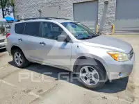 2006 Toyota RAV4 фото
