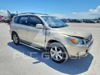 2006 Toyota RAV4 photo